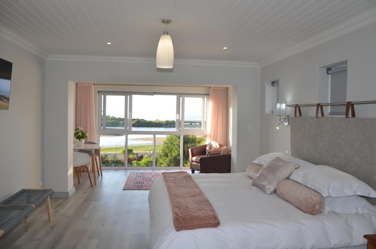 Serenity Ocean Lodge Уилдернесс Экстерьер фото