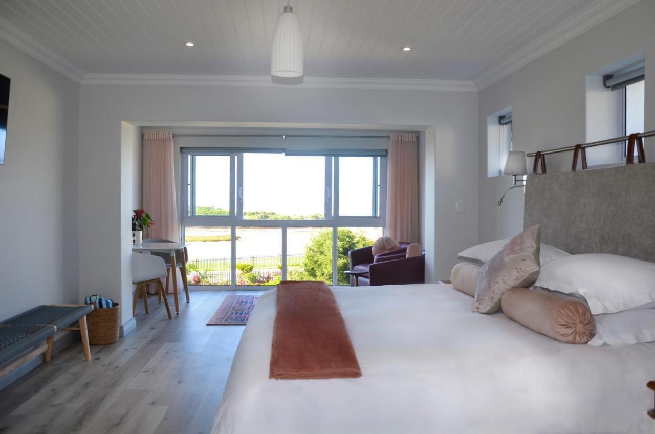 Serenity Ocean Lodge Уилдернесс Экстерьер фото